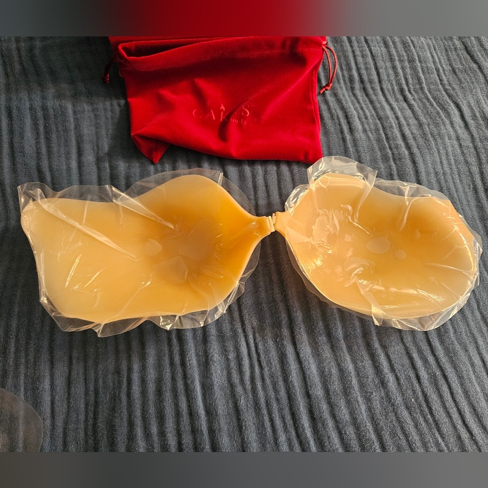 CAKES cleavage bra In Honey - Picture 14 of 15